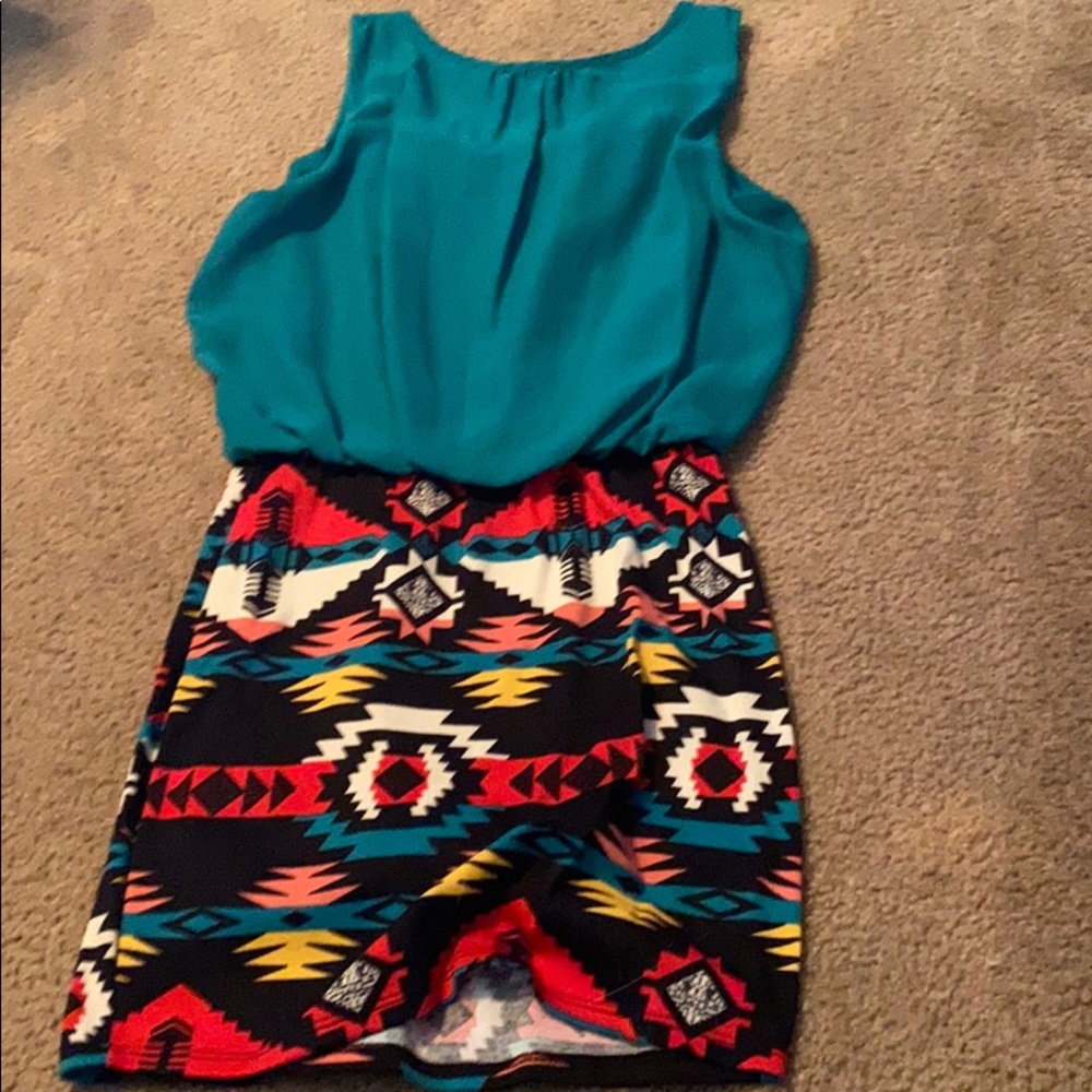 Dress - Picture 4 of 5
